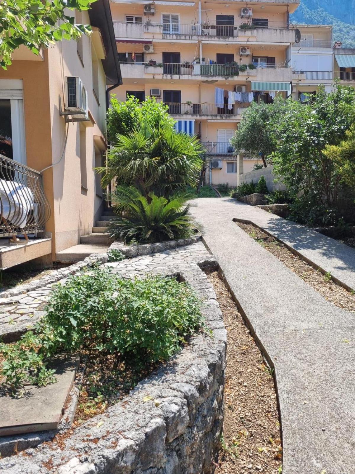 קוטור Apartments Luka מראה חיצוני תמונה