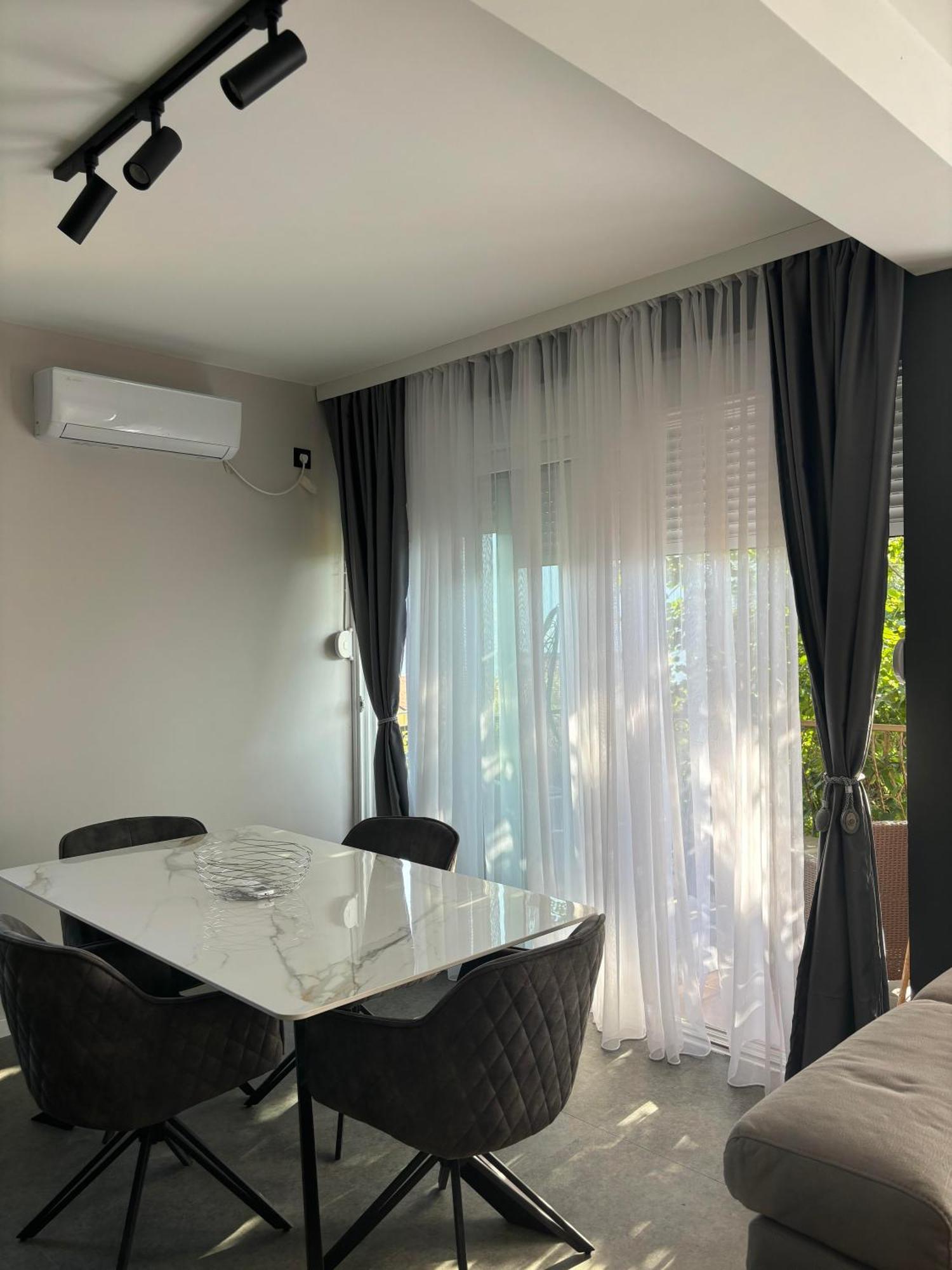 קוטור Apartments Luka מראה חיצוני תמונה