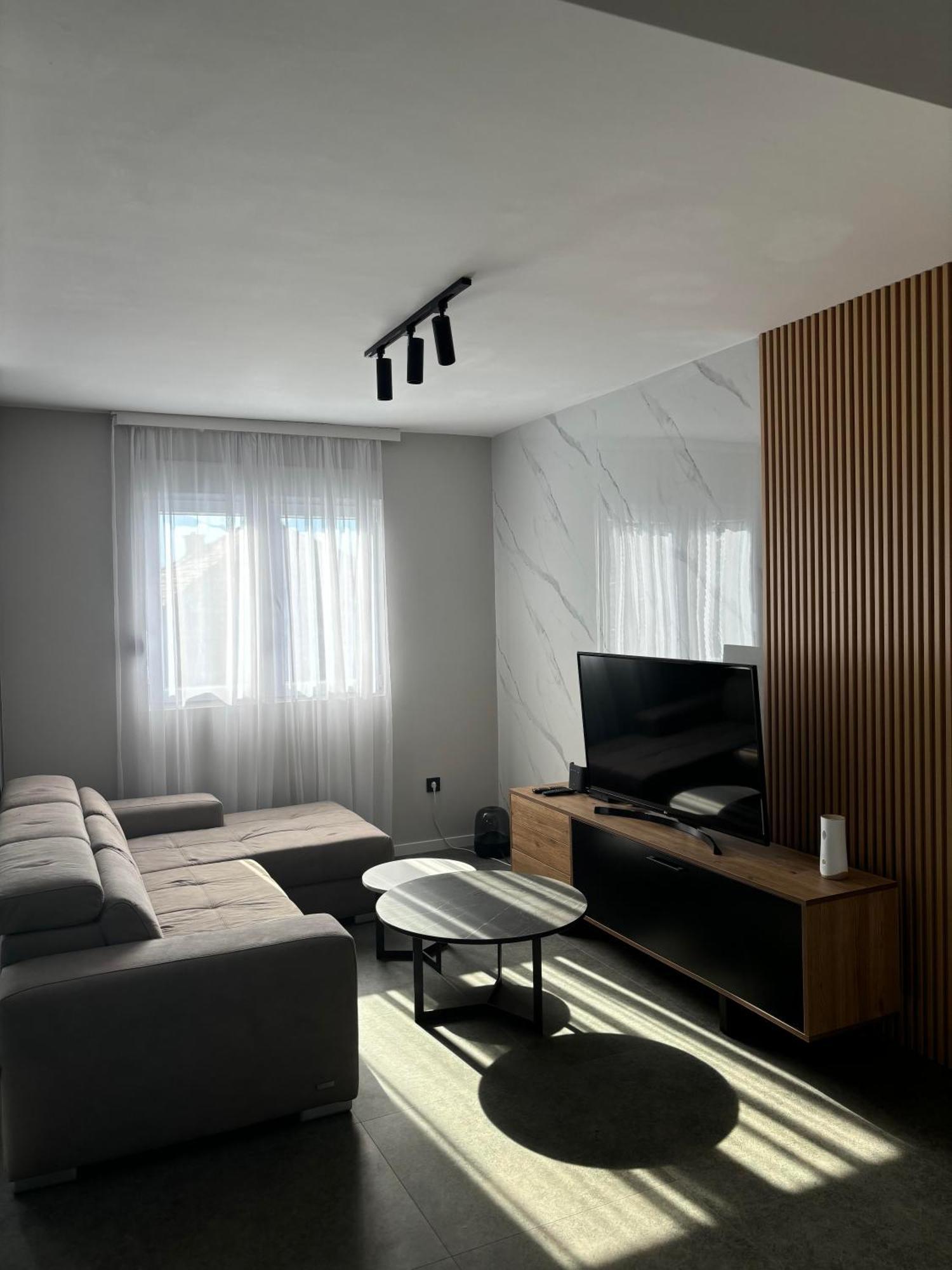 קוטור Apartments Luka מראה חיצוני תמונה