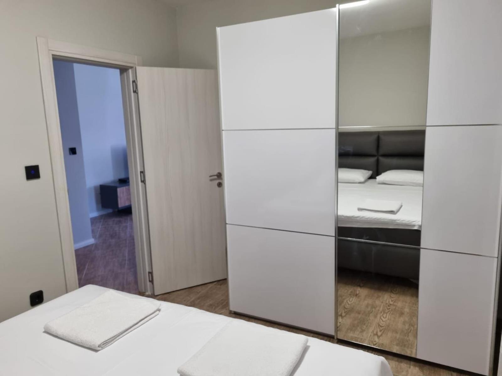 קוטור Apartments Luka מראה חיצוני תמונה