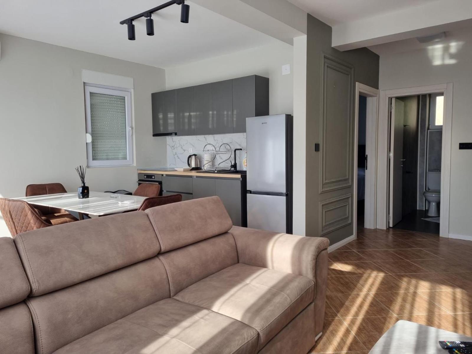 קוטור Apartments Luka מראה חיצוני תמונה